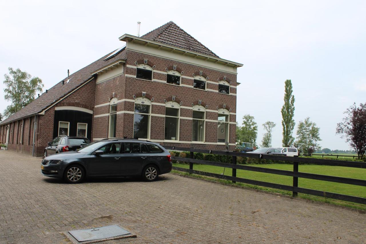 Hoeve de Peel Erica Buitenkant foto